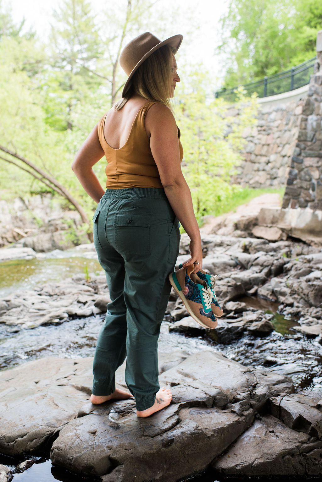 Her Bottoms
