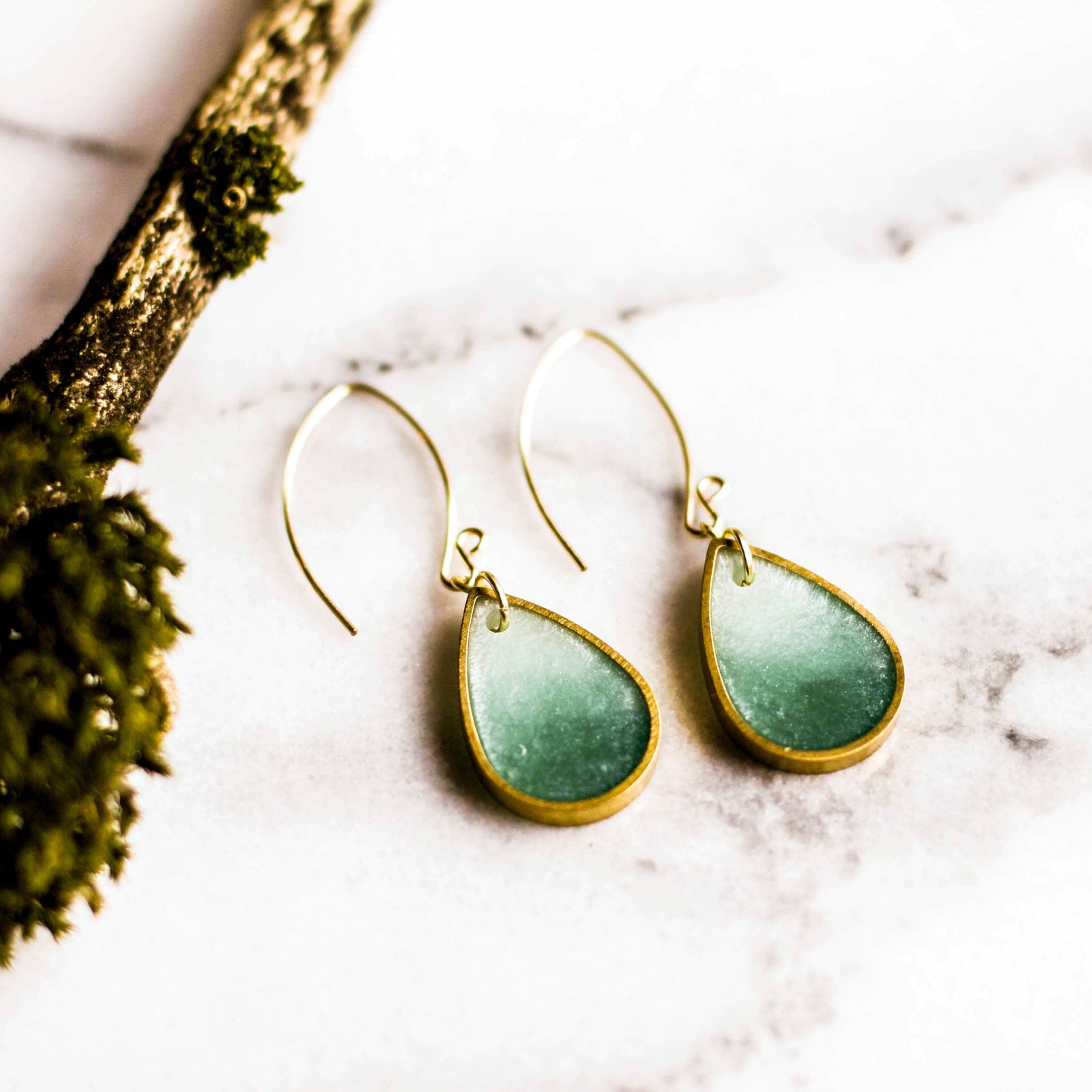 Seafoam Brass Raindrops