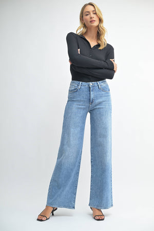 The Stretchy Wide Leg Jean - Medium Wash