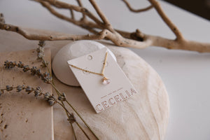 Gemstone Teardrop Pendant Necklace in Gold