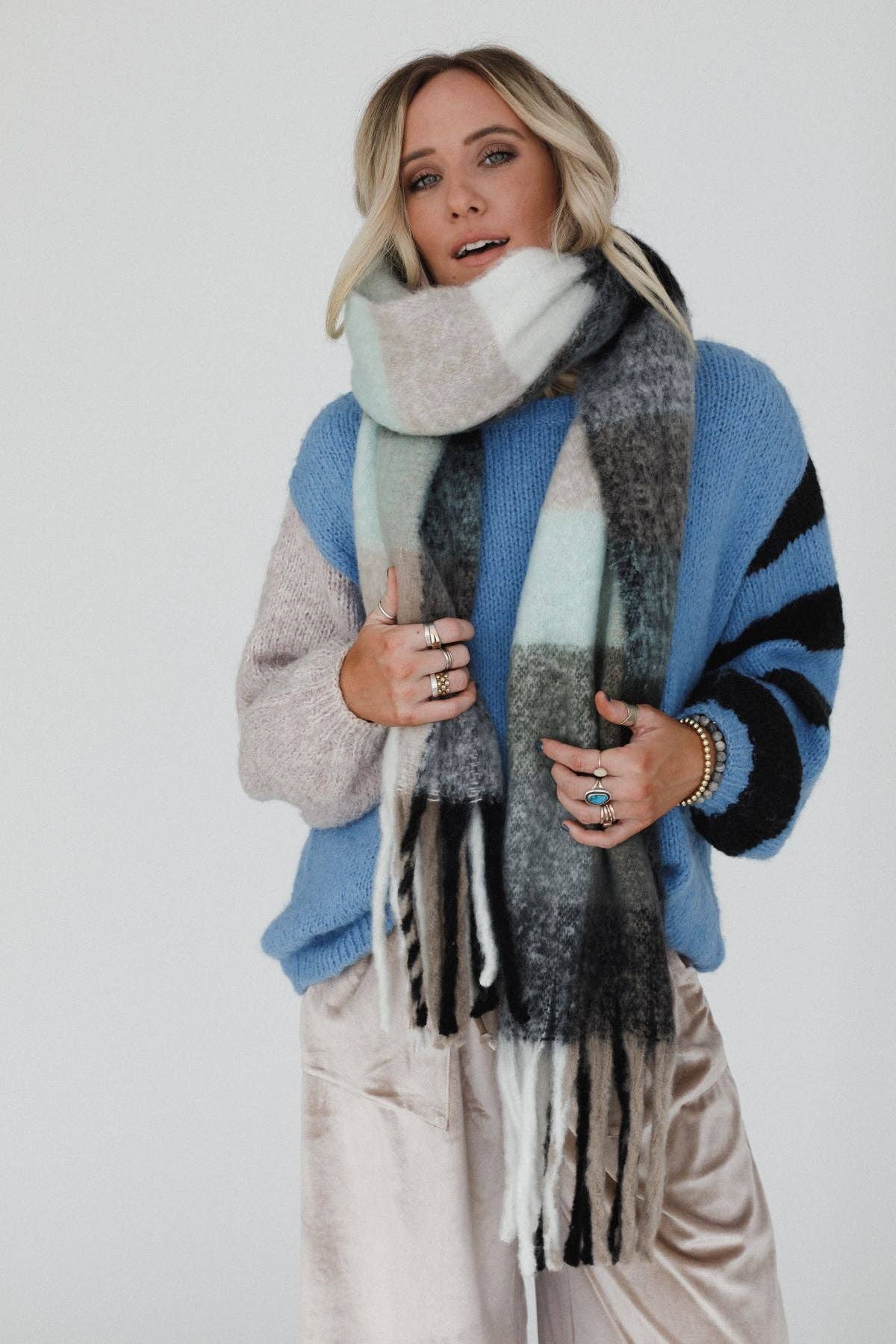 Everest Cozy Plaid Scarf - Blue