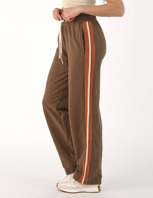 Retro Straight Leg Sweatpant: Chocolate/Cinnamon/Oatmilk/Latte