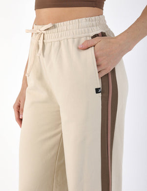 Retro Straight Leg Sweatpant: Oatmilk/Chocolate/Latte/Black