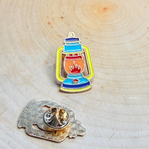Lantern Camping - Metal Lapel Pin