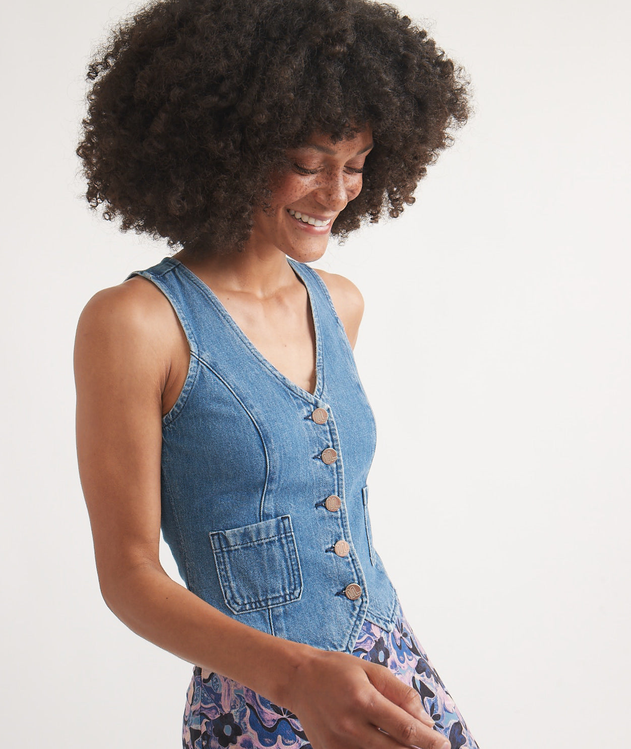 Daisy Denim Vest - Medium Wash